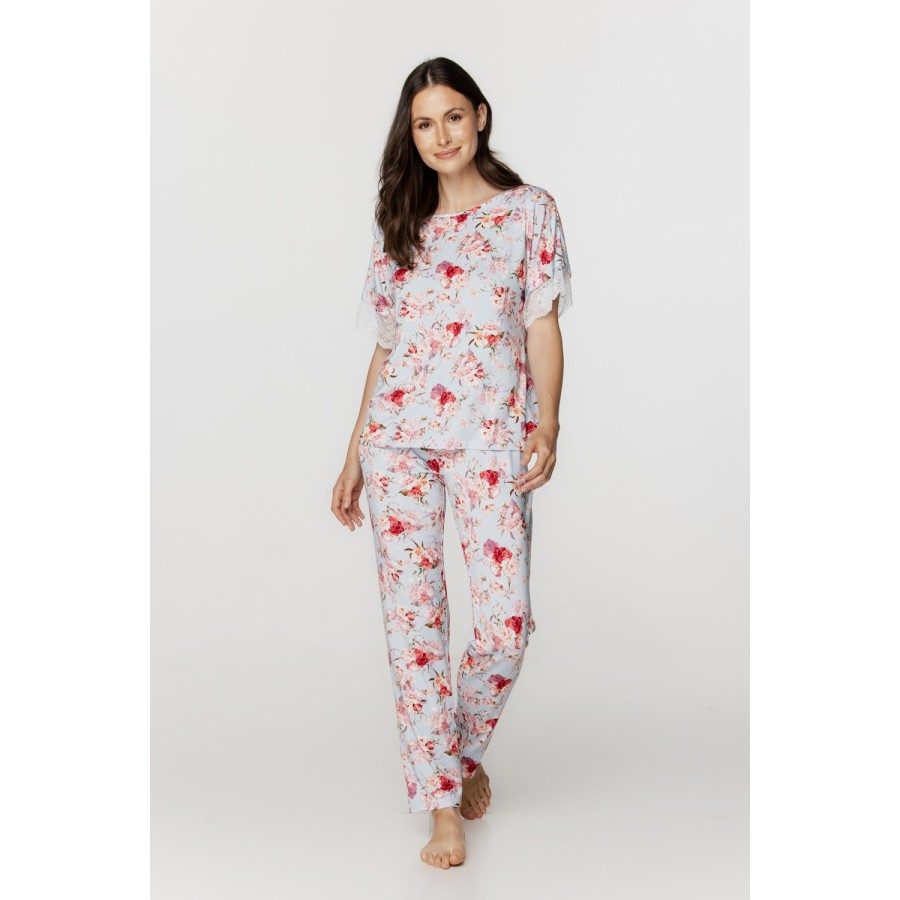 Conjunto de pijama micromodal azul con estampado floral y manga corta